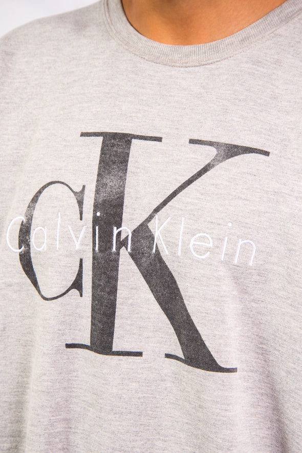 90's Classic Calvin Klein Sweatshirt