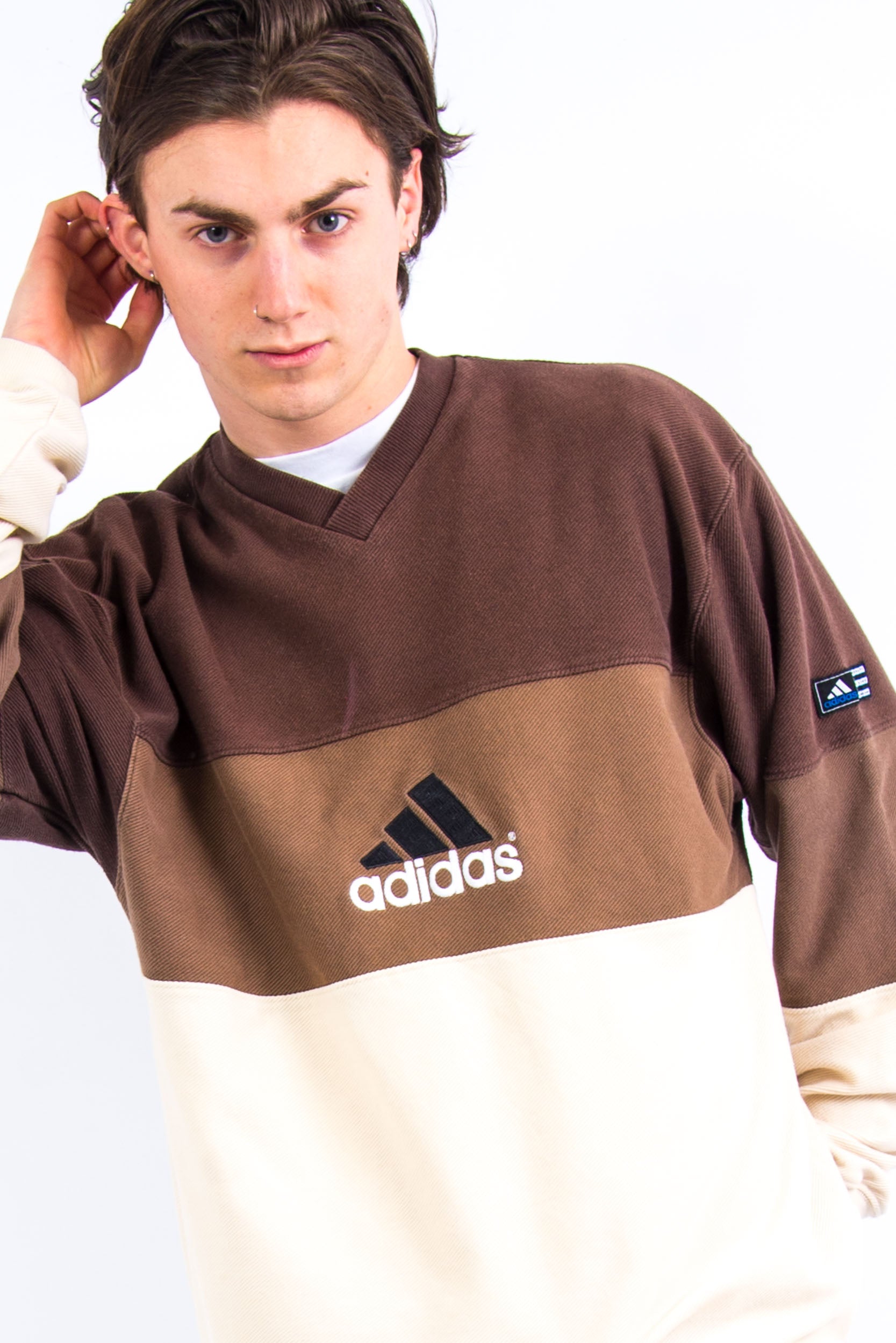 希少　90s adidas Vネックセーター Vintage 希少 90s adidas Vネックセーター Vintage