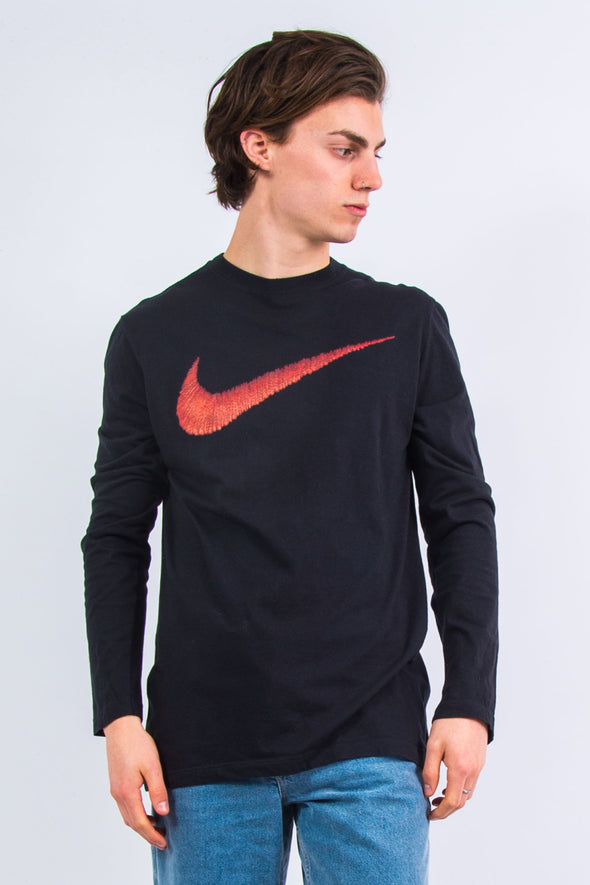 Nike Swoosh Long Sleeve T-Shirt