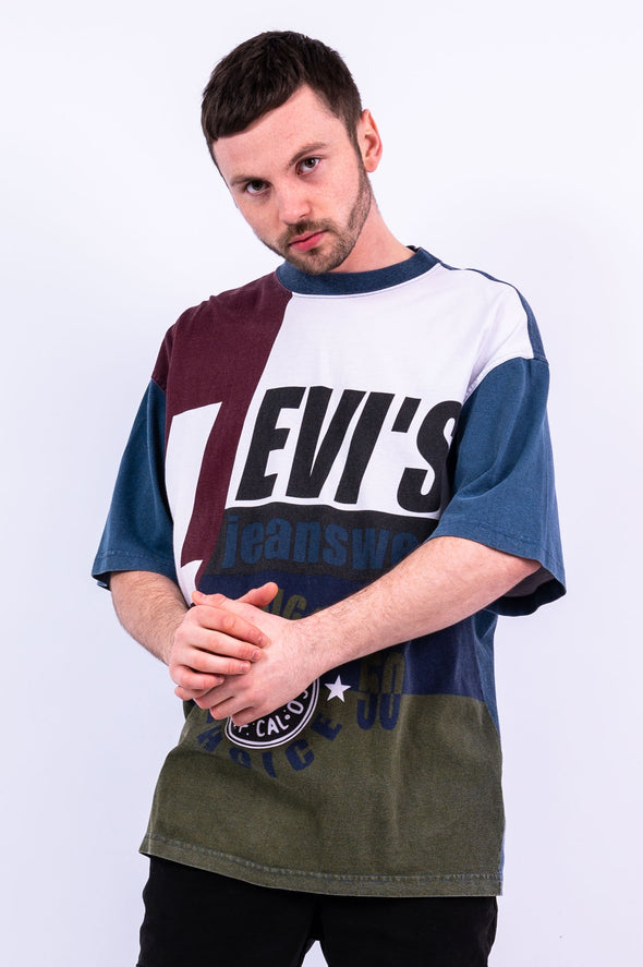 90's Levi's Graphic T-Shirt