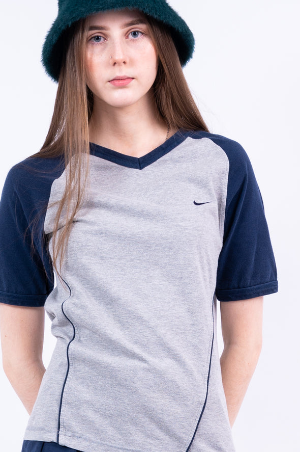 00's Nike Raglan T-Shirt