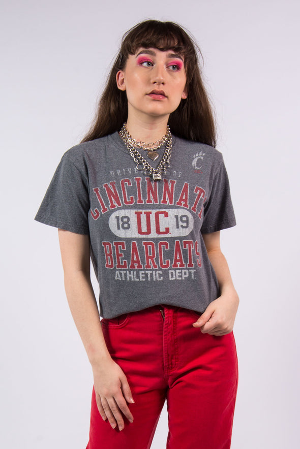 Champion Vintage 90's Cincinnati Bearcats T-Shirt