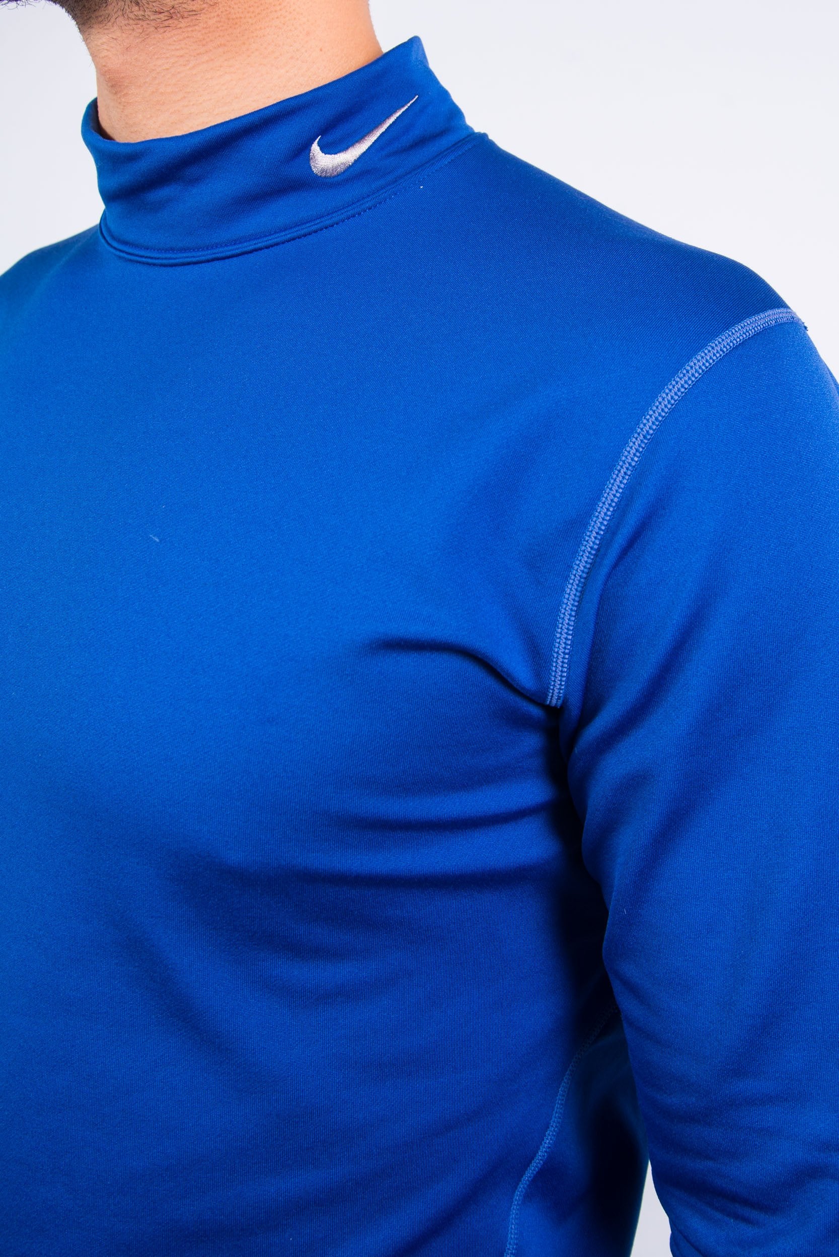 Nike High Neck Thermal Top – The Vintage Scene