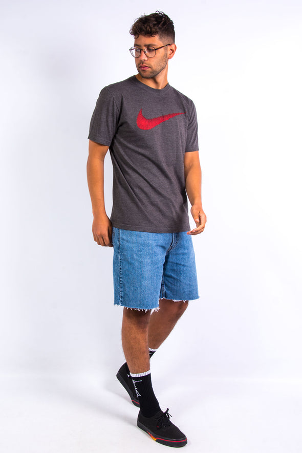 Nike Swoosh Logo T-Shirt
