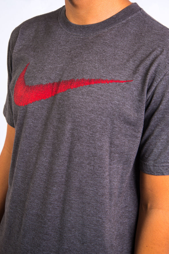 Nike Swoosh Logo T-Shirt