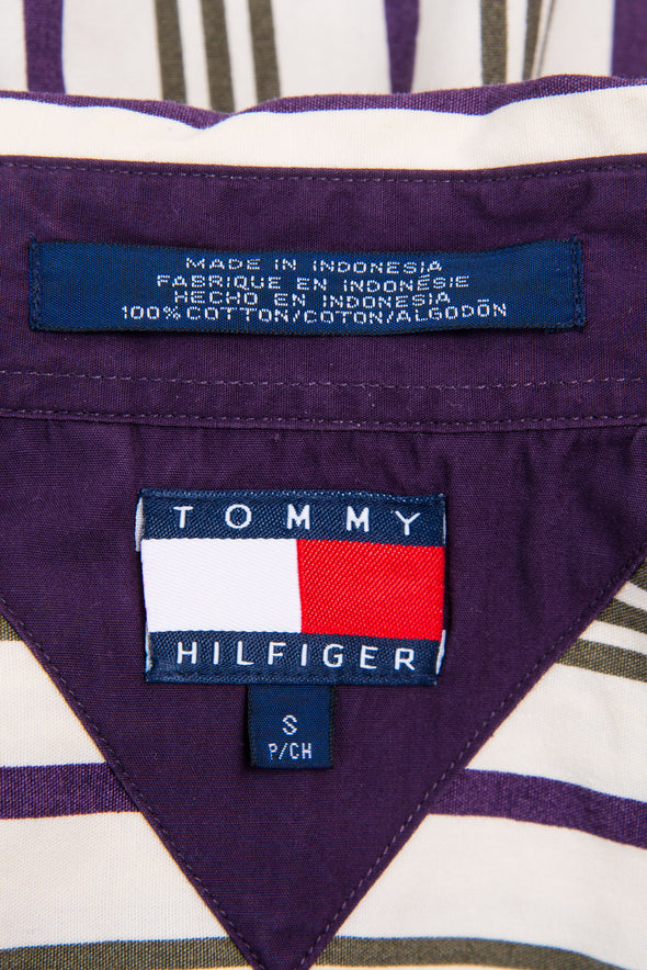 90's Vintage Tommy Hilifger Shirt