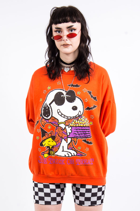 Vintage Peanuts Snoopy Halloween Sweatshirt