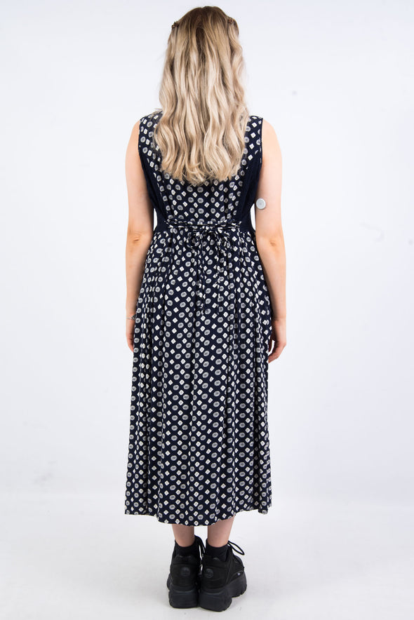 90s layered dress The Never-Ending Appeal of the '90s Slip Dress