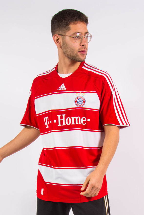 2007 - 2009  Bayern Munich Football Shirt #9 Luca Toni