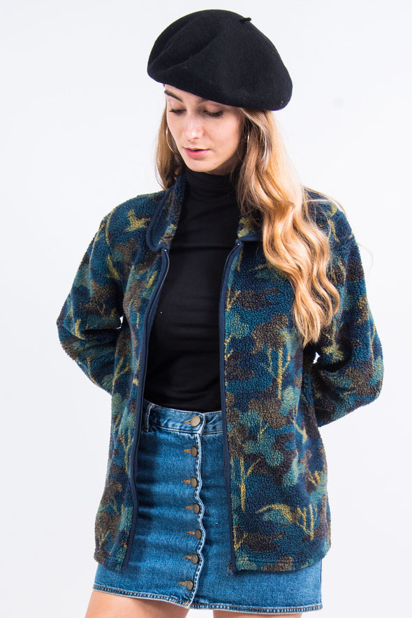 Vintage 90's Forest Print Fleece Jacket